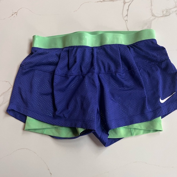 Nike DRI FIT training shorts - Picture 1 of 6
